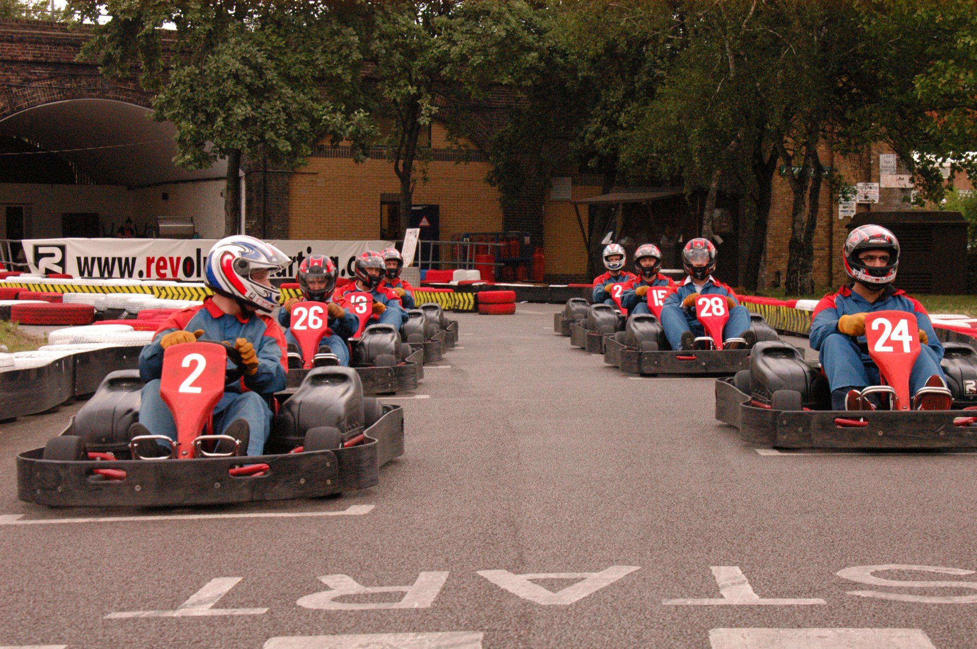 5 Best Tracks For Go Karting In London Fizzbox