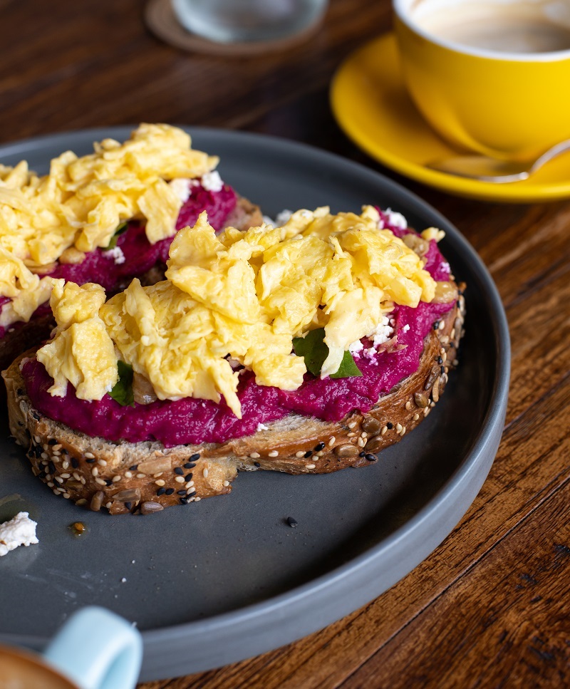 eggs-and-beetroot