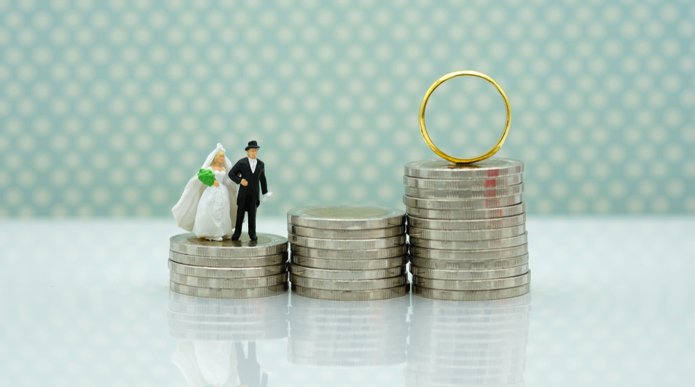 How Much Does a Wedding Cost? 